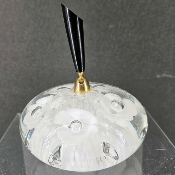 Vintage St Clair White Floral Pen Holder Heavy Glass Paperweight desk decor - Picture 2 of 3